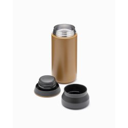 Kinto Travel Tumbler Coyote 500 ml gul